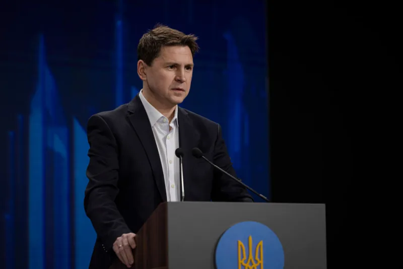 Подоляк погодився приєднатися до команди росіянина