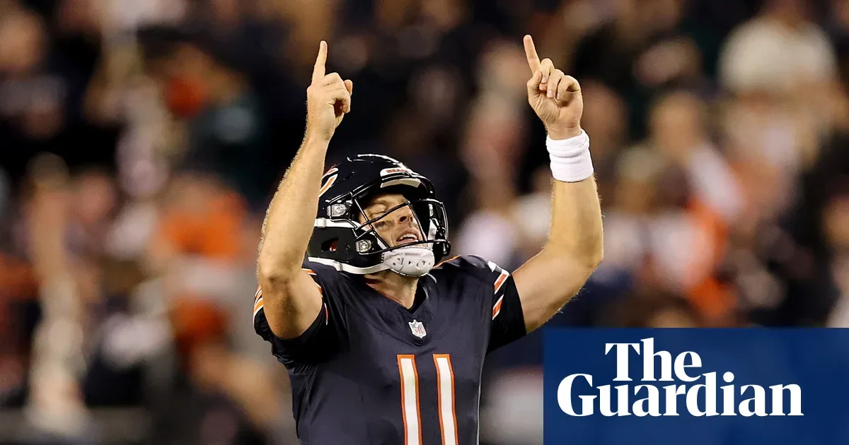 38-year-old backup Case Keenum rolls back the years to lead Bears past Eagles
